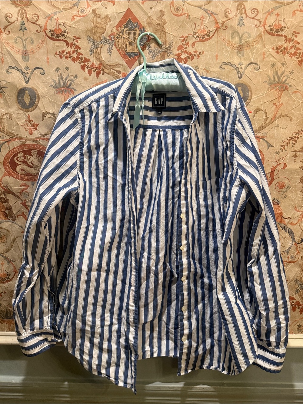 GAP Blue and White Vertical Stripe Button-Down Shirt